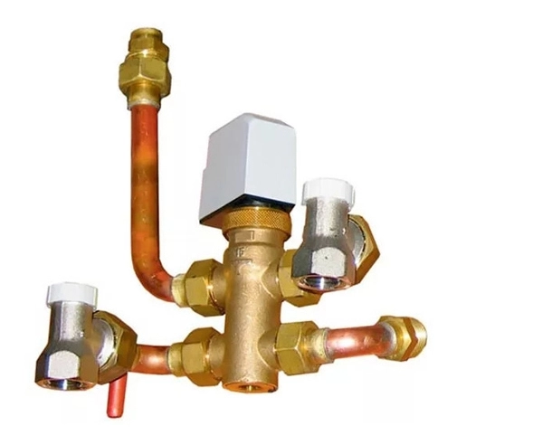 Vertical installation kit for fan coil units.