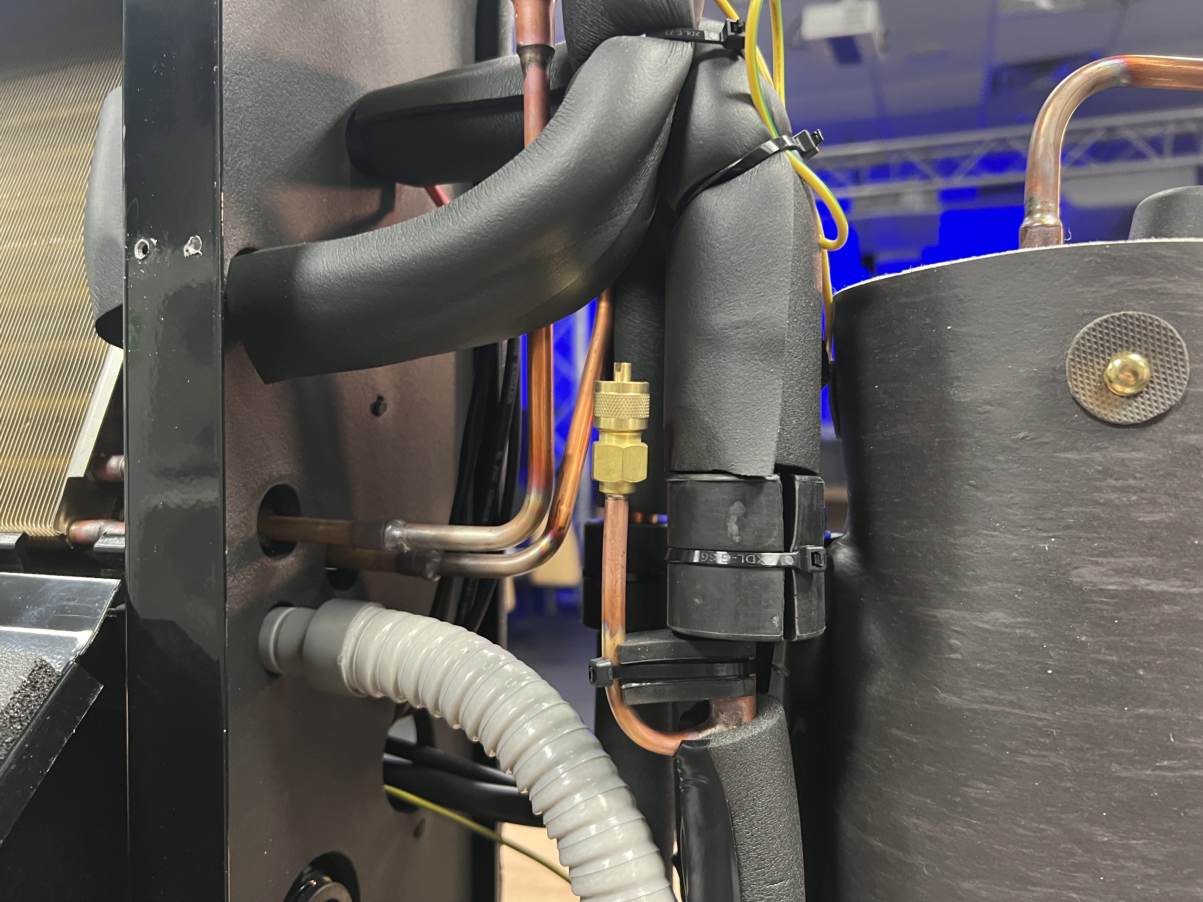 Ducted pool dehumidifier with condensation protection Mycond MSHAC