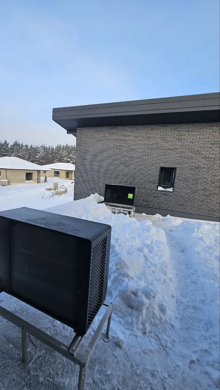 Winter-ready private residence with Mycond BeeSmart Heat Pump System