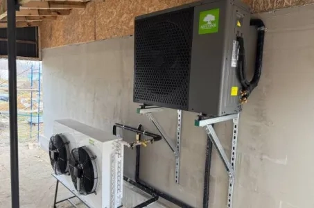 Suburban dwelling with MyCond Split heat pumps BeeHeat series