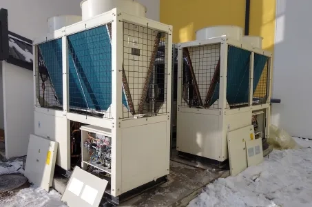 Commercial retail climate system powered by Mycond Modular Heat Pump